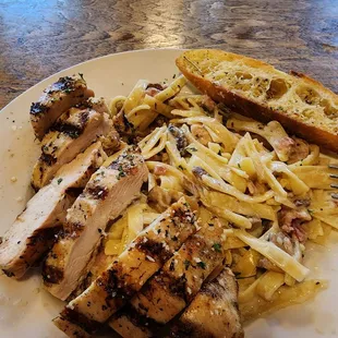 Chicken Alfredo