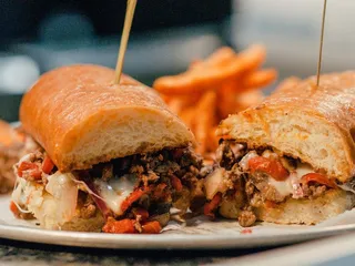 Elliot's Wood Fired Kitchen & Tap