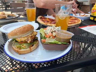 Homestead Taproom & Kitchen - Canal Winchester