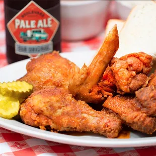fried chicken wings, bbq wings, chicken, bbq chicken, chicken wings and fried chicken, chicken wings, poultry, fried chicken, food