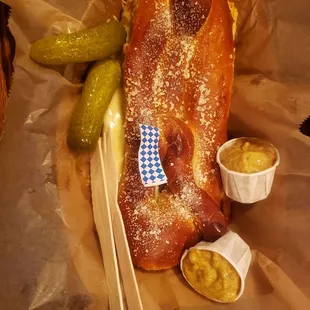 Grilled cheese pretzel