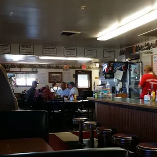 diners in the background