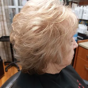 Client wanted Jane Fonda hair.  I believe we did it !!!