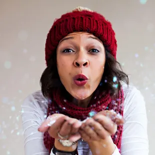 At Studio 220 Photography, we offer services for commercial photos, corporate functions, events, trade shows, and more.