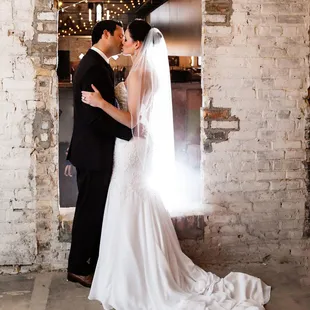 Award winning wedding photography at an affordable price. Studio 220 Photography in Excelsior, MN is dedicated to delivering ...