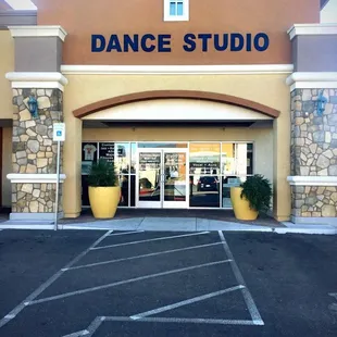 3251 W Craig rd #150