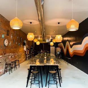 Our table arrangements can be changed up depending on the nature of your party, meeting, or gathering!