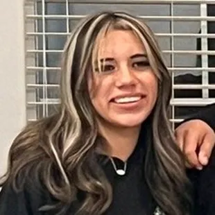 Cute chunky streaks from Sadrina