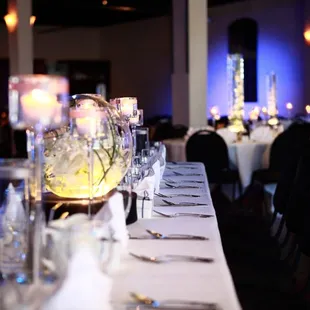 Wedding head table floral