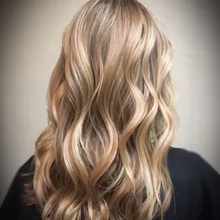 Hair by Nez 678-591-3751
