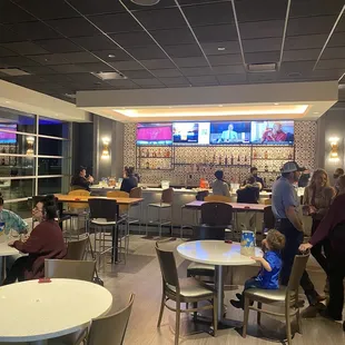 Full bar featuring Freakshow wine and a nice selection of craft beers