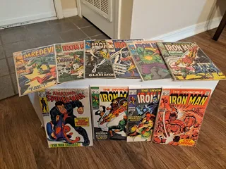 Mammoth Comics