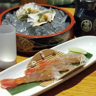 Fanny Bay Oyster &amp; Live Sweet Shrimp