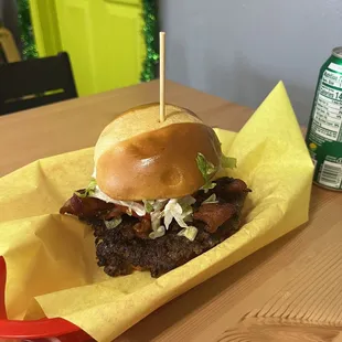 Regular burger with bacon