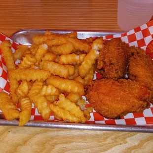 chicken wings and fried chicken