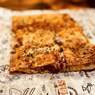 Large Mixed Meat Egyptian Savory