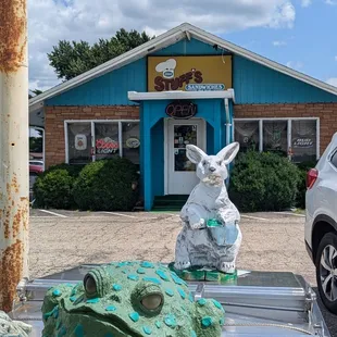 These characters outside were amusing ...