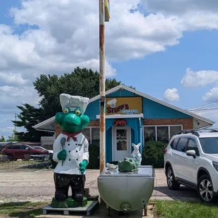 Look for Chef Frog on the Hwy!