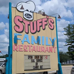 There's parking by the big sign!