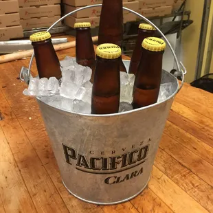 Bucket deal $20 for 6