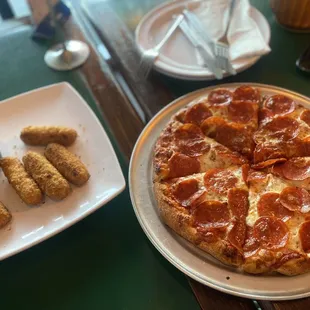 Small Pepperoni and Mozzarella Sticks