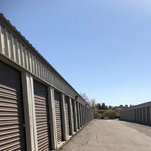 Stull Storage
