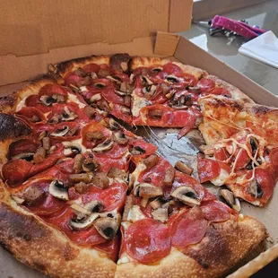 food, pizza