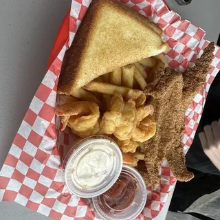 Fried Shrimp and Catfish Combo Basket