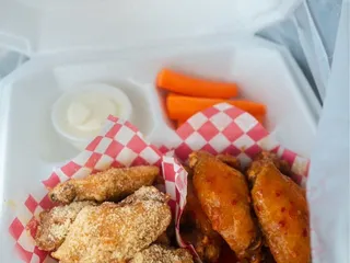 House Of Wings & Boba Drinks