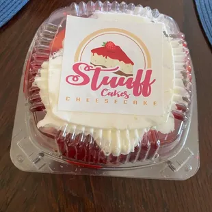 Red velvet cheesecake