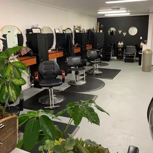 S &amp; F Spa Salón