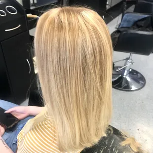 Cut + Color Combo (Babylights &amp; Balayage) half head By Shantal
