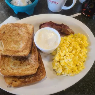 Breakfast: French Toast Plate