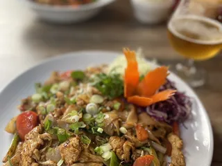 Chon Tong Thai Kitchen and Dessert