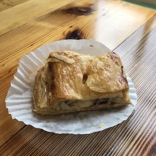 Guava and Cheese Pastelito