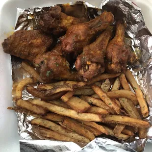 food, chicken wings and fried chicken, fried chicken wings, fried chicken, poultry, bbq chicken, chicken, bbq wings, chicken wings