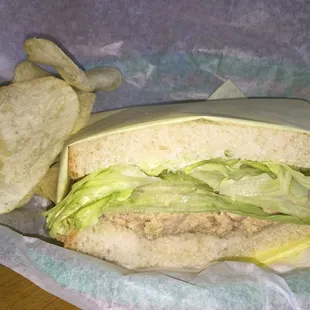 Tuna Sandwich