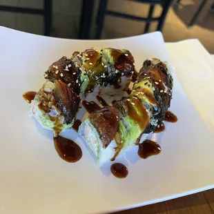 Dragon roll