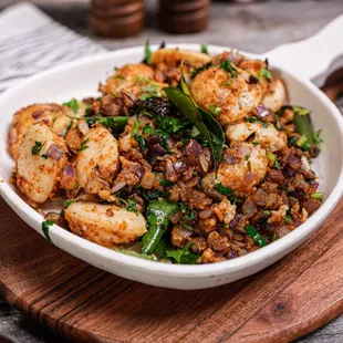 chicken wings and fried chicken, food