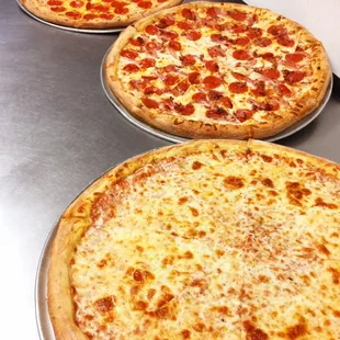 Slices Slices Slices!!! Come try our huge slices made from a 20&quot; Pizza!!! Lunch specials Monday through Sunday