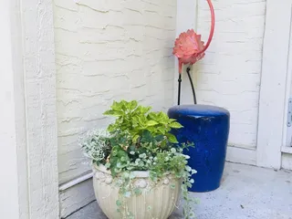 Haling's Greenhouse