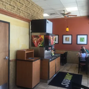 Nice quaint sitting area...