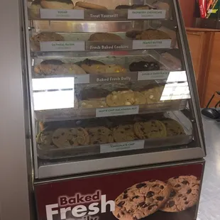 dessert, food