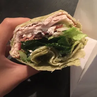 What I got: "CALI FRESH" Turkey with Sliced Avocado.