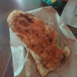 I ordered a steak melt online and this us the crap they served me...