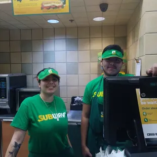 The service was good and they are very nice.  Well done !!!