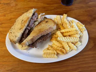 T L's Country Kitchen