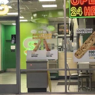 No one working inside. I saw the male worker make a sandwich and take it to the back so the front was left completely alone.