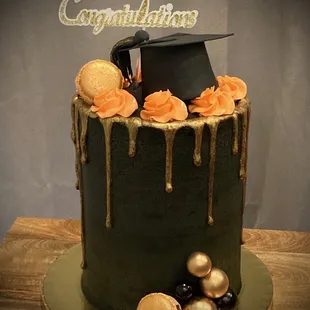  a graduation cake