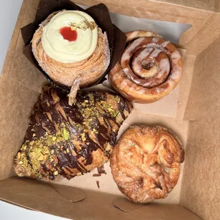 Cinnamon Apple Brandy Roll